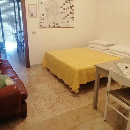 Central Tourist Residence - B&B - Alloggi Temporanei Изерния Экстерьер фото